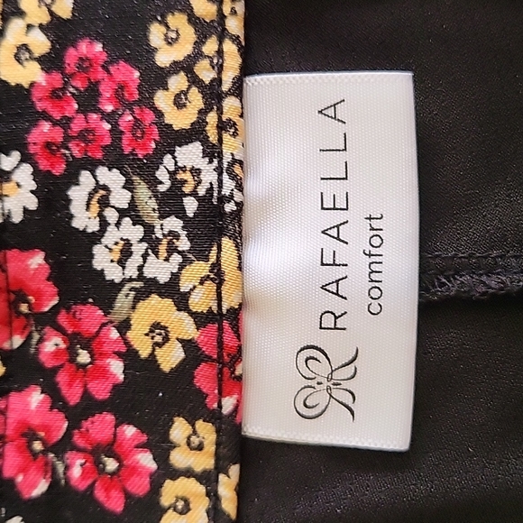 Rafaella Floral Skort Size L - Picture 4 of 8